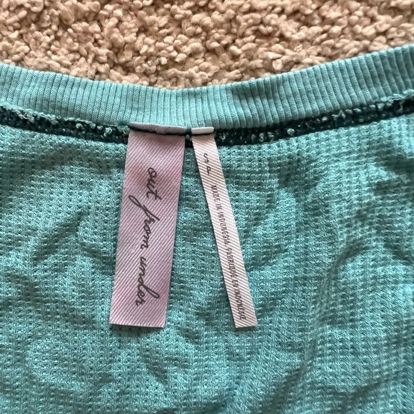 Urban outfitters super crop top - Picture 2 of 2